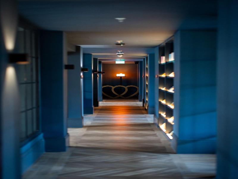 The Brondesbury image