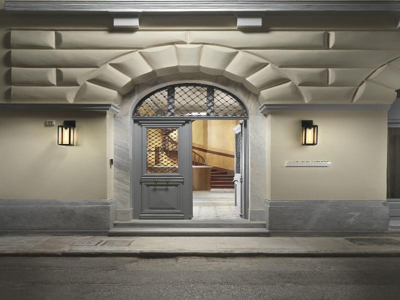 Monument Hotel image