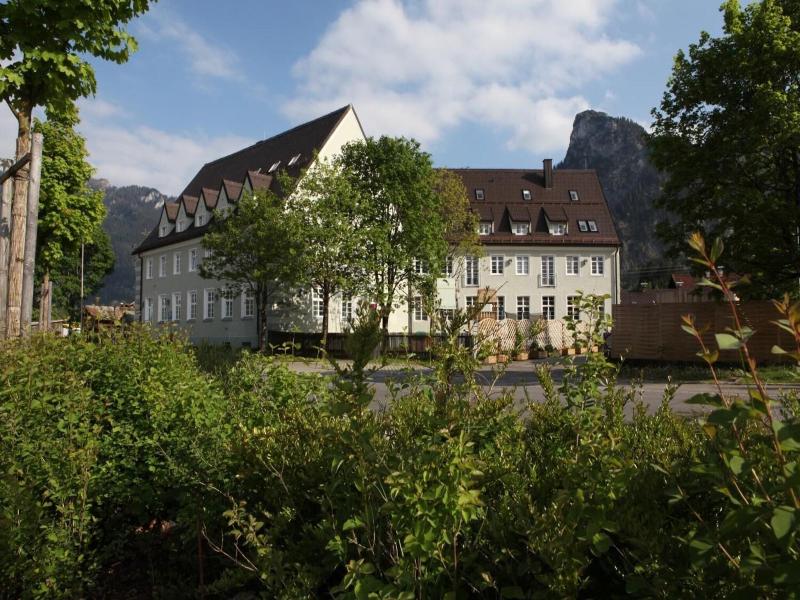 Alte Postvilla image