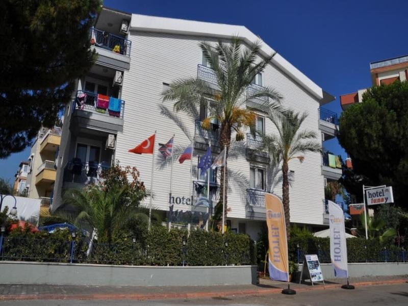 Hotel Lunay image