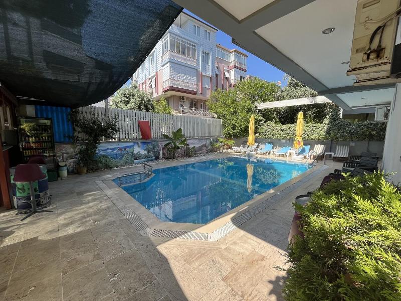 Hotel Lunay image