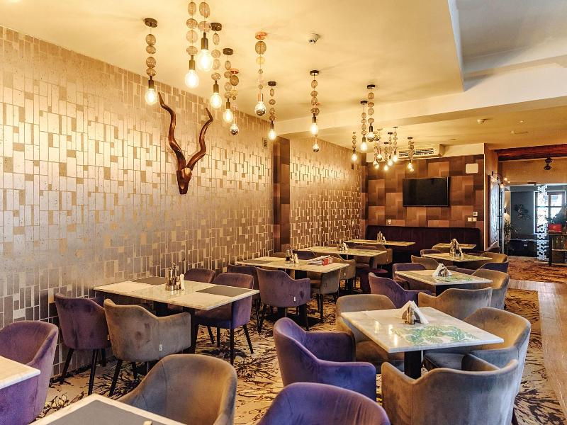 Art Hotel image