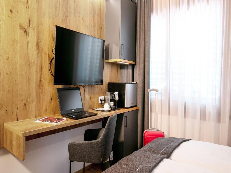 Landhaus Boutique Motel - Self Check-in image