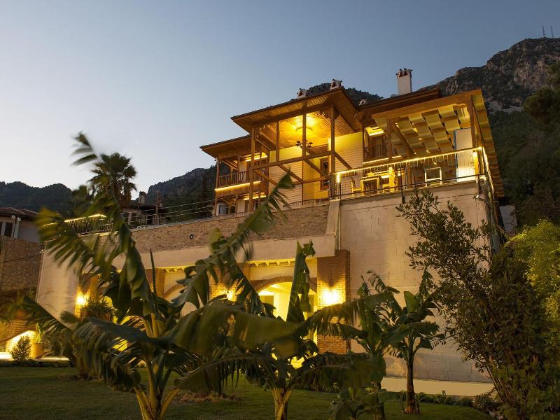 Hotel Lotus Spa Sport Akyaka