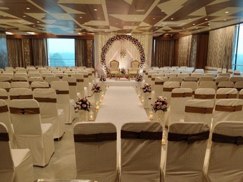 Hotel Silvera Grand image