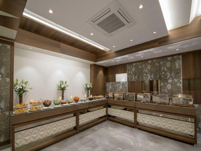 Hotel Silvera Grand image