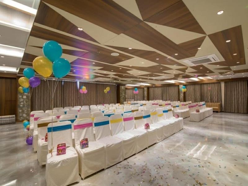 Hotel Silvera Grand image