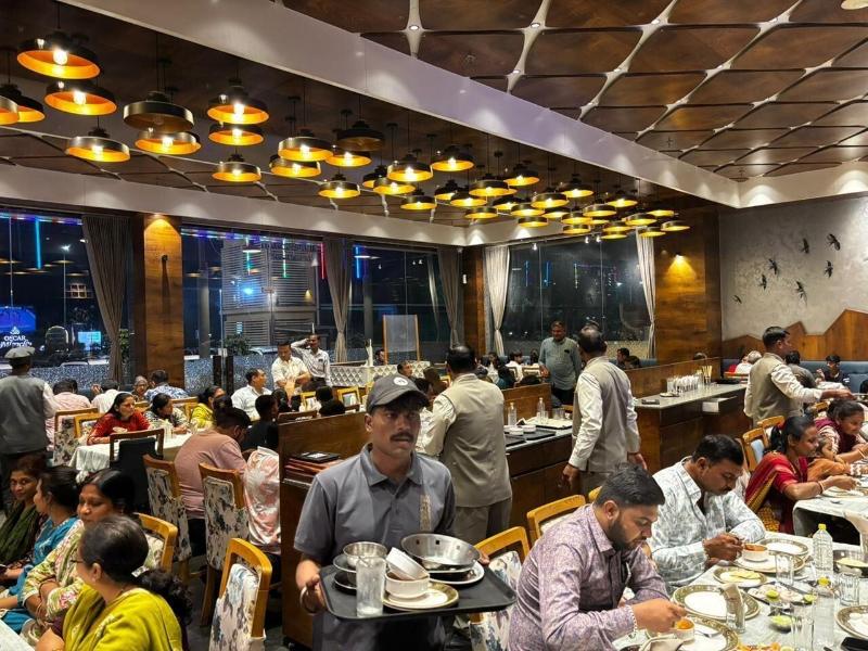 Hotel Silvera Grand image
