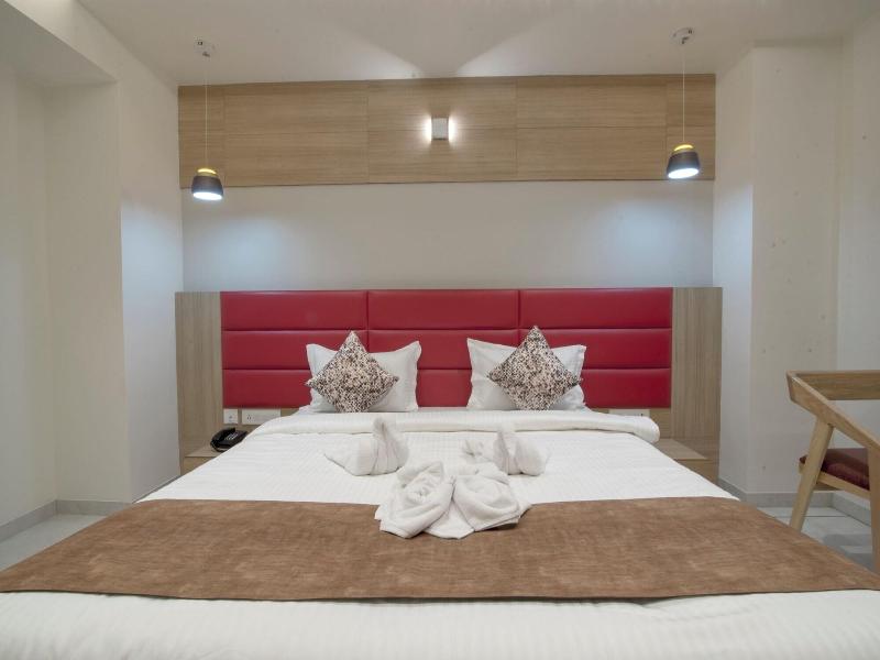 Hotel Silvera Grand image