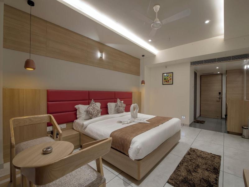 Hotel Silvera Grand image