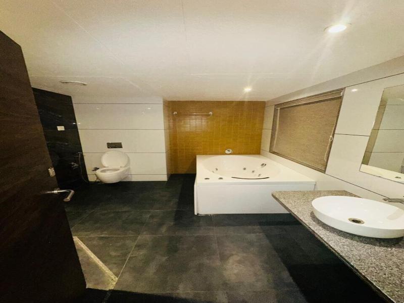 Hotel Silvera Grand image