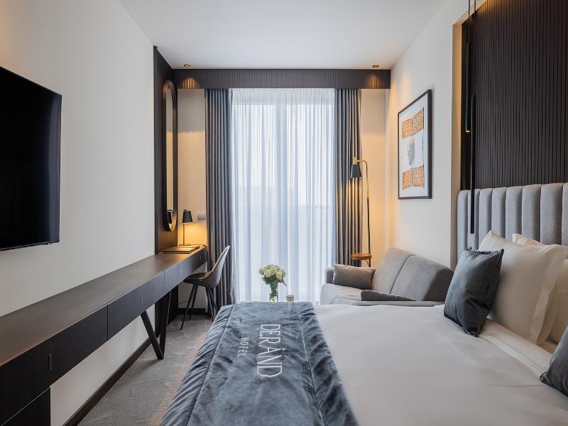 Derand Hotel image