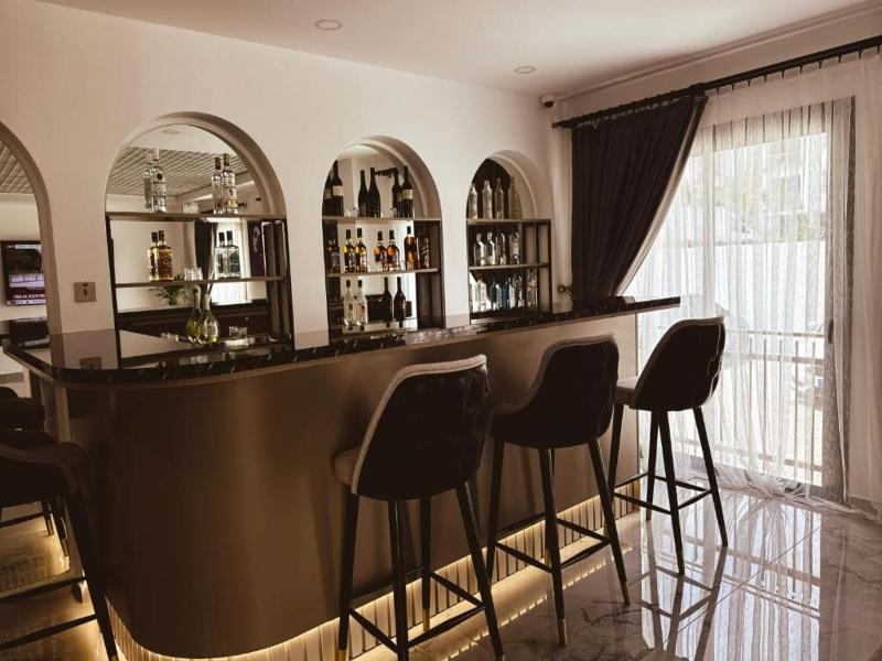 Dorana Art Hotel image