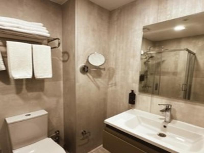 Dorana Art Hotel image