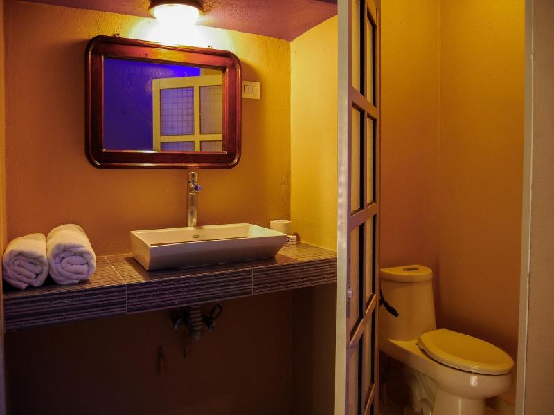 OYO Hotel Oasis, Monterrey image