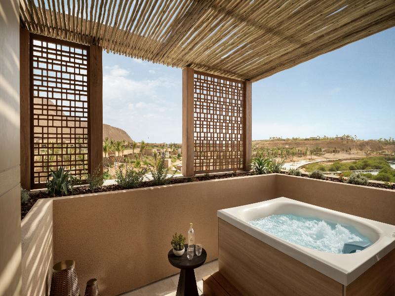 Six Senses Amaala image
