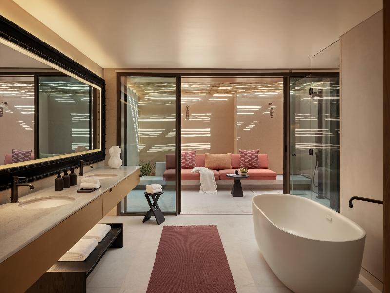 Six Senses Amaala image