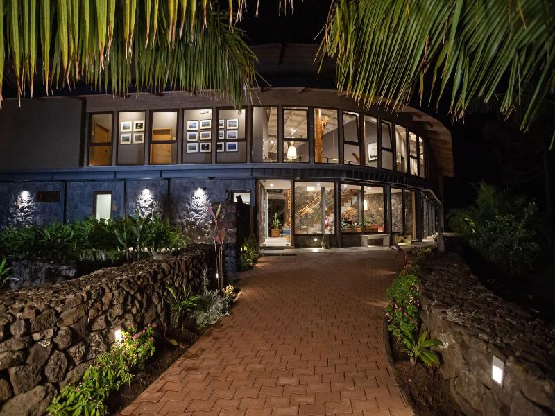 Hotel Ohana image