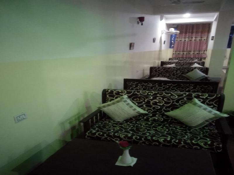 Hotel Riddhi Siddhi Restaurant Bar 5