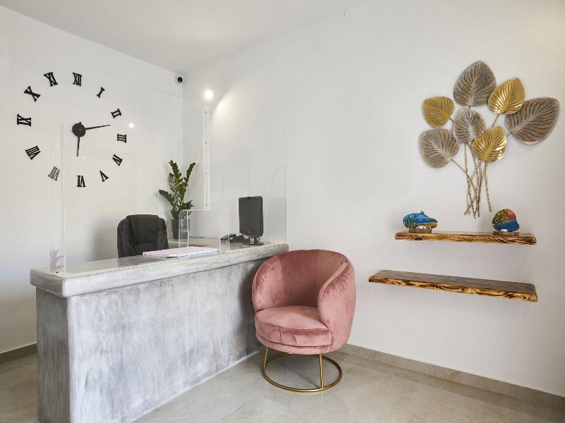 Alyvia Suites