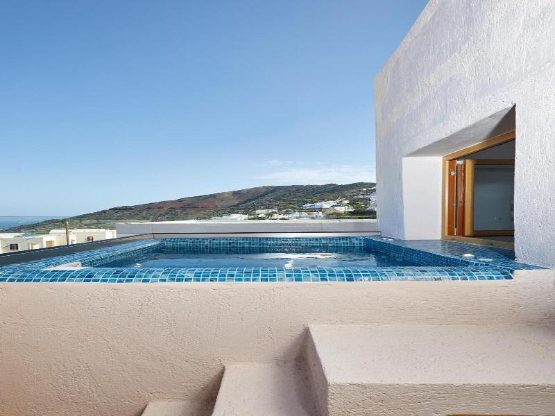 Alyvia Suites