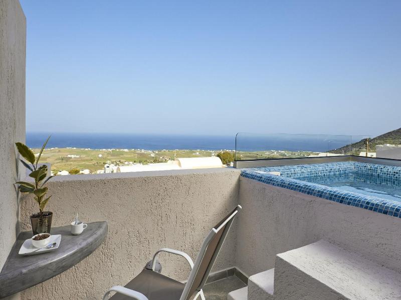 Alyvia Suites