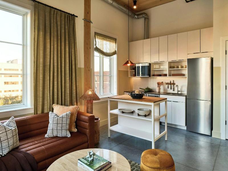 The Ann Savannah Apartments By Marriott Bonvoy image