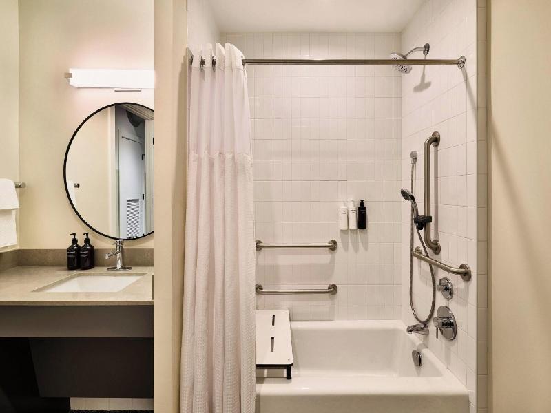 The Ann Savannah Apartments By Marriott Bonvoy image
