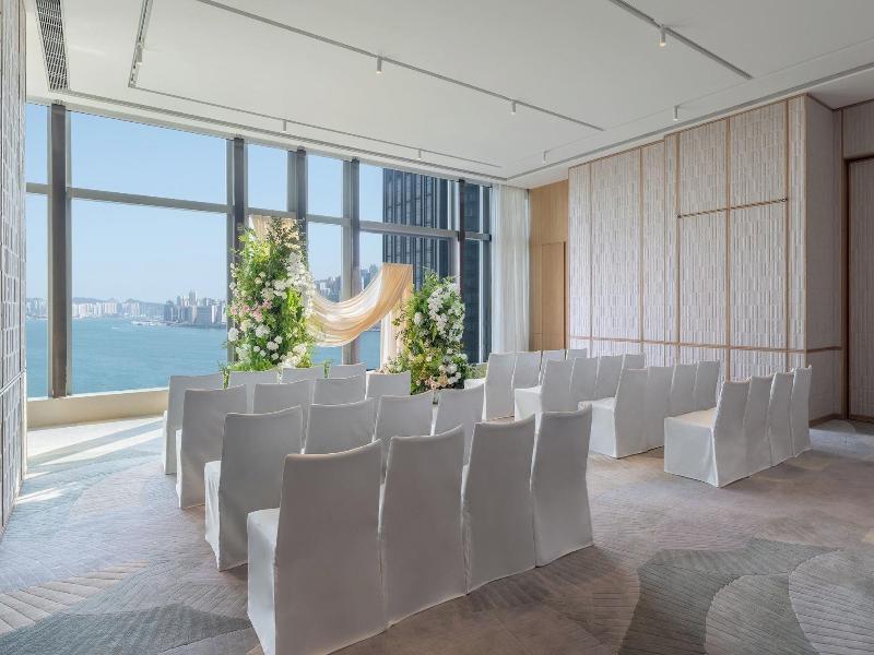Kimpton Tsim Sha Tsui Hong Kong By Ihg image