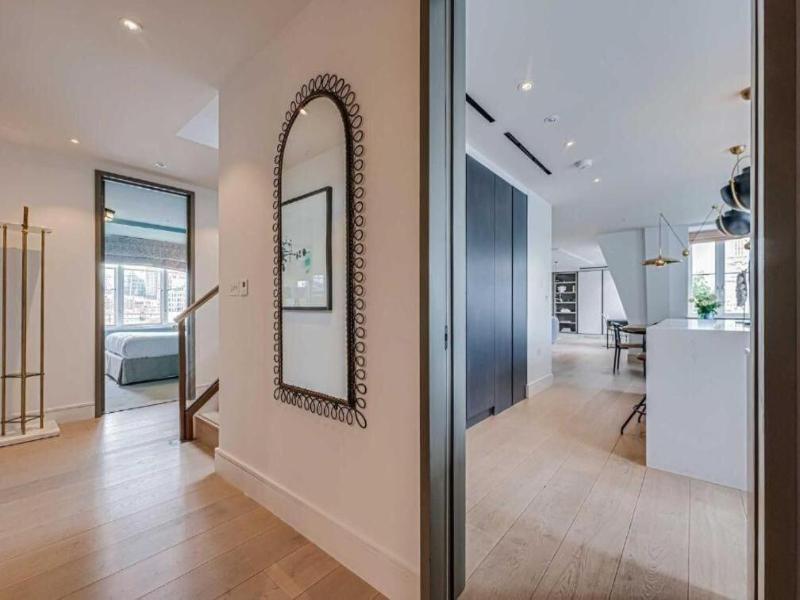 Westminster Apartments By D'montrio image