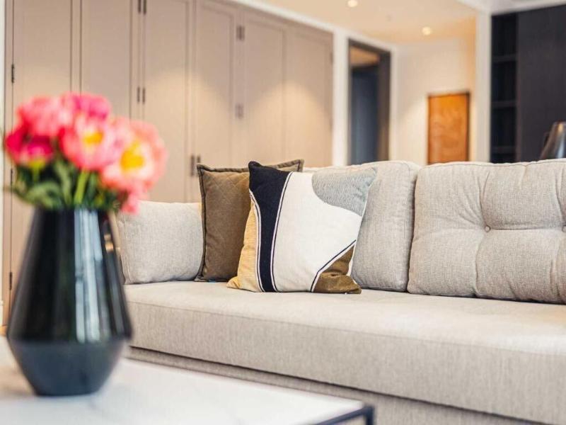 Westminster Apartments By D'montrio image