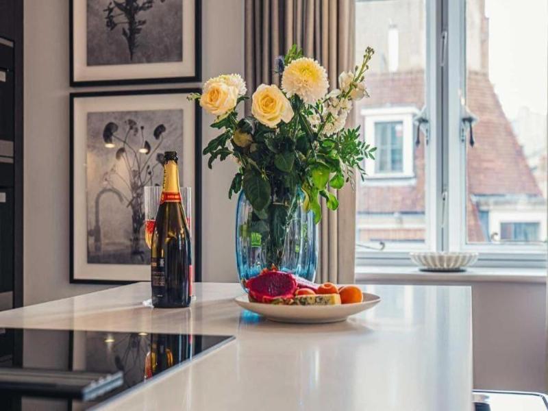 Westminster Apartments By D'montrio — restaurant