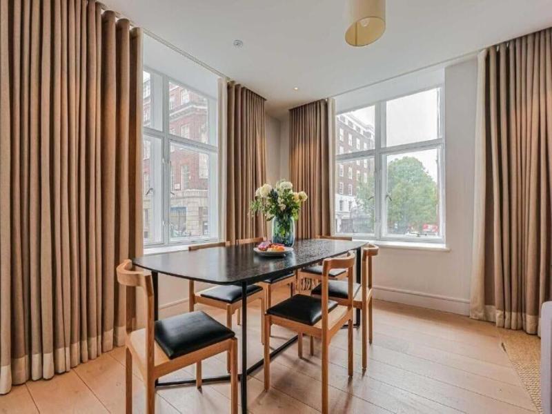 Westminster Apartments By D'montrio image