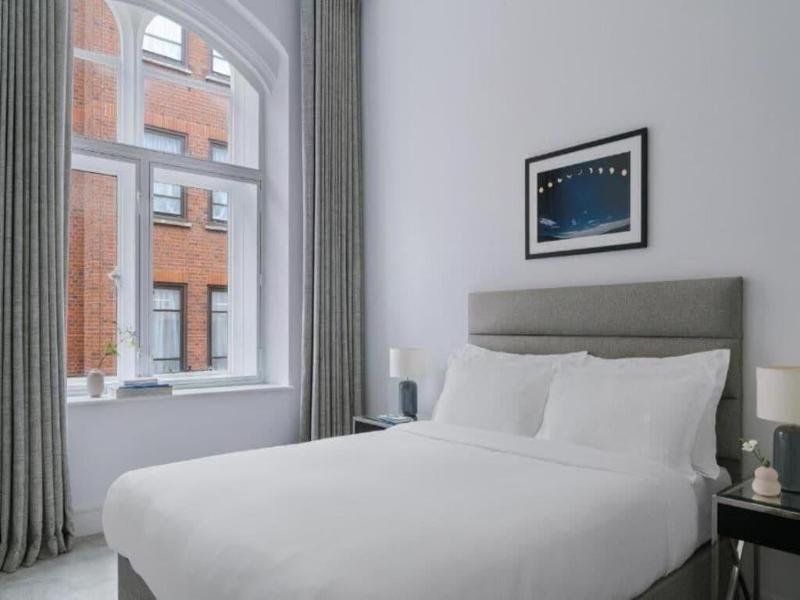 Westminster Apartments By D'montrio image