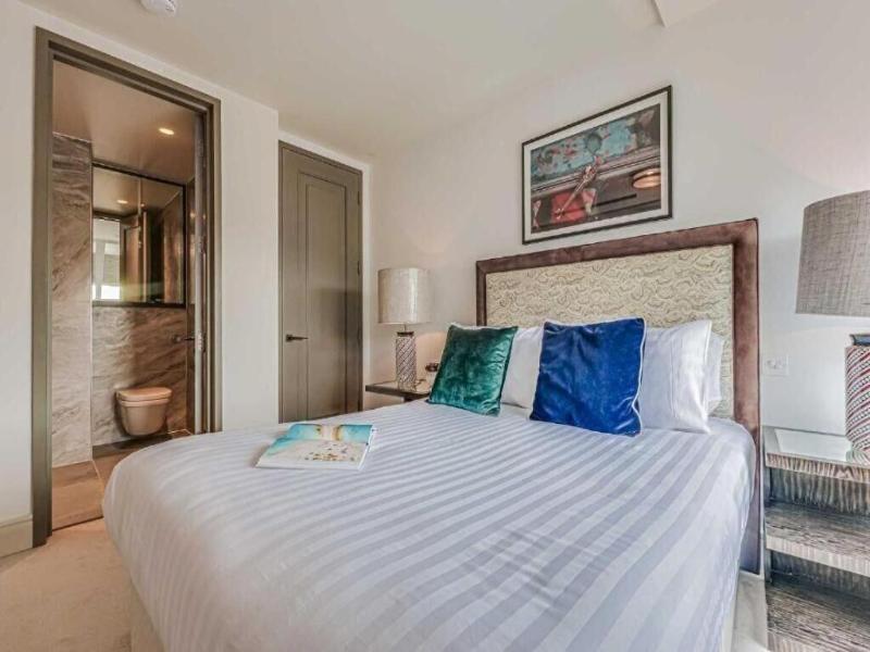 Westminster Apartments By D'montrio image