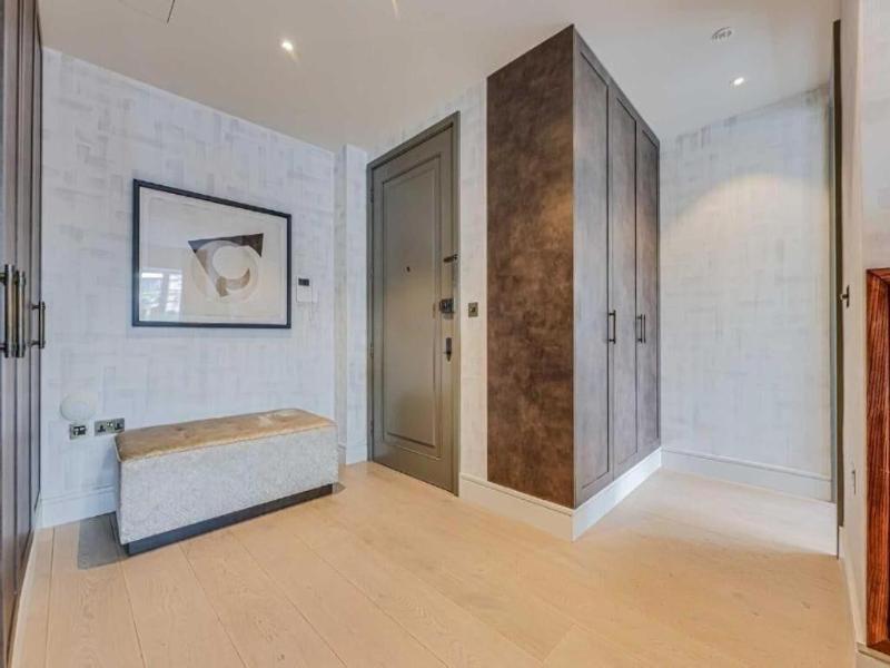Westminster Apartments By D'montrio image