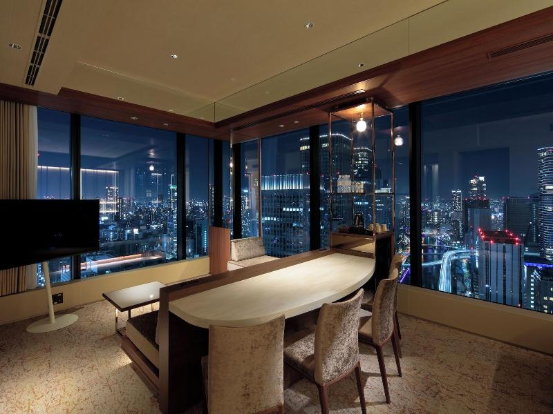 Candeo Hotels Osaka The Tower image
