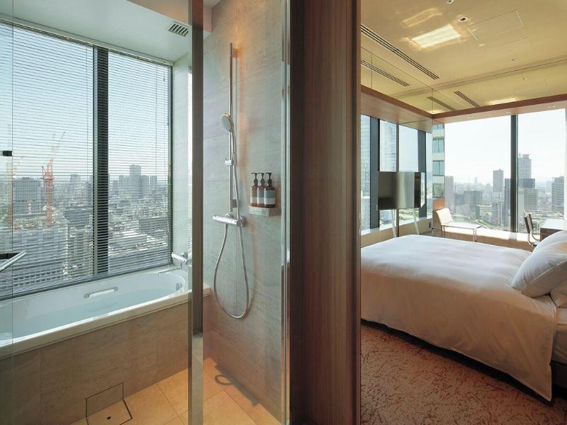 Candeo Hotels Osaka The Tower image