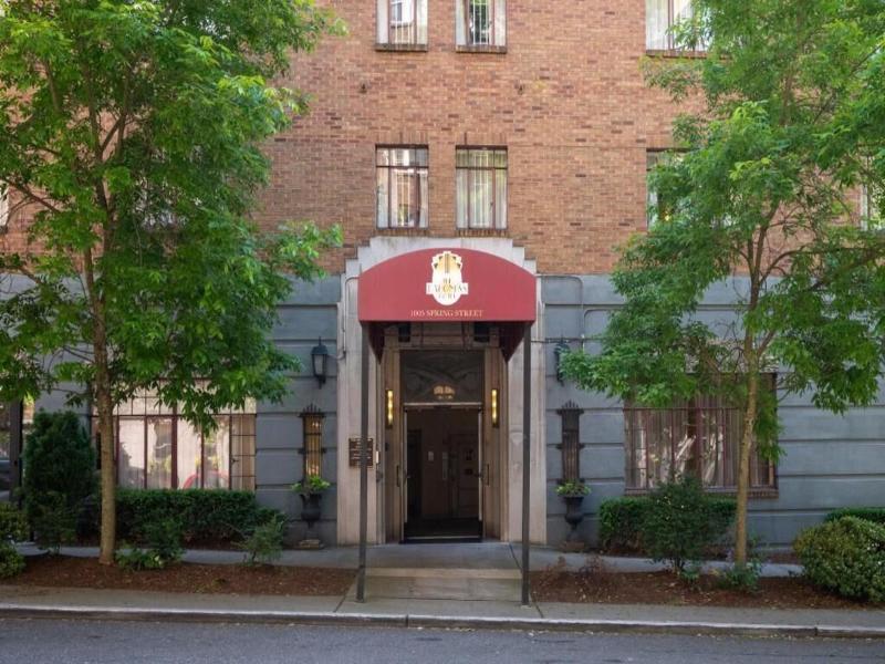 The Baroness Hotel image
