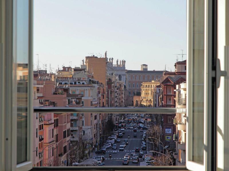 Domus Augustea San Giovanni Sunset Suites image