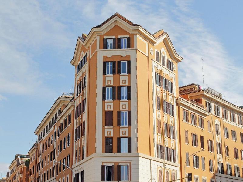 Domus Augustea San Giovanni Sunset Suites image