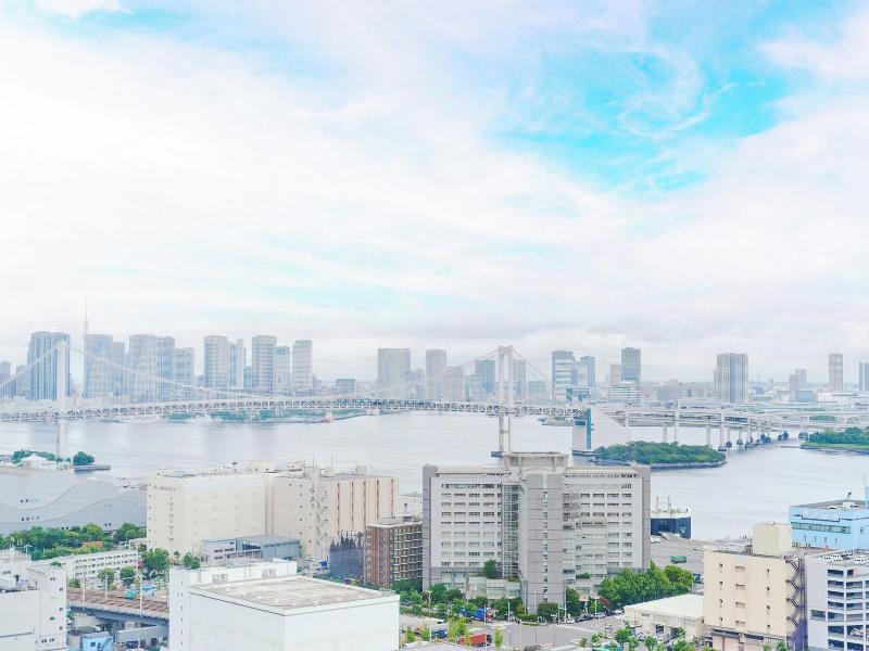 Ana Holiday Inn Tokyo Bay By Ihg image