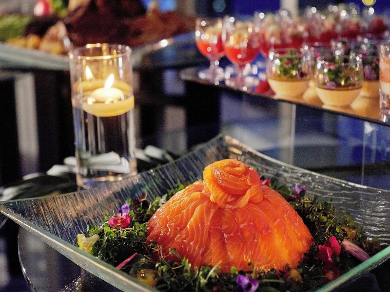 Ana Holiday Inn Tokyo Bay By Ihg image