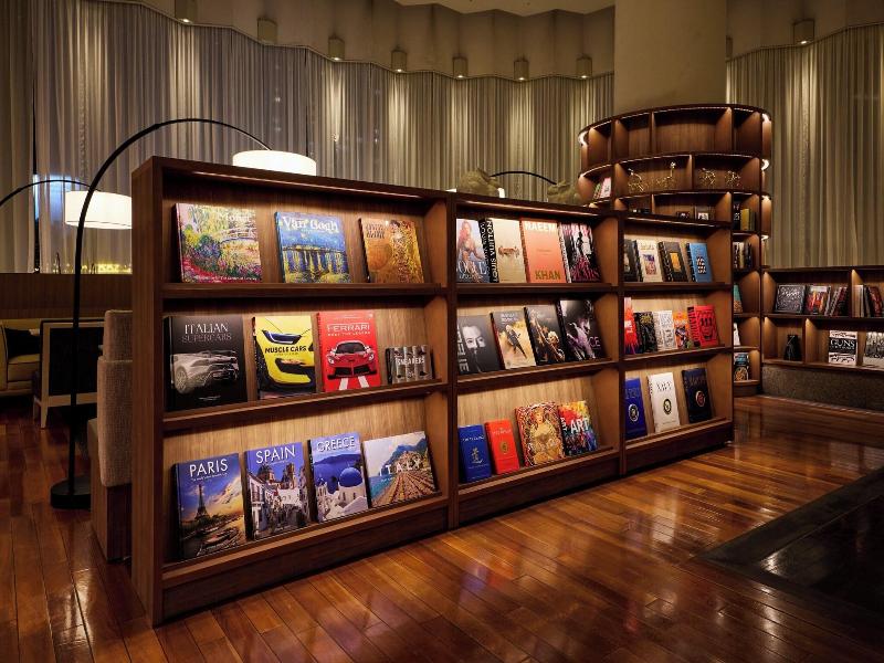 Ana Holiday Inn Tokyo Bay By Ihg image