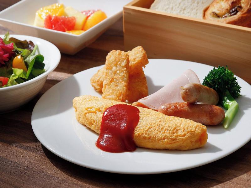Ana Holiday Inn Tokyo Bay By Ihg image