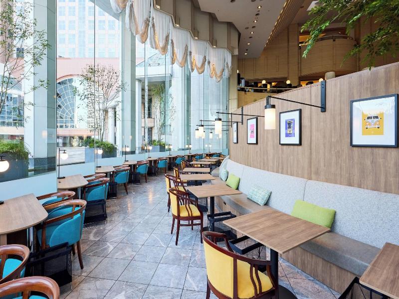 Ana Holiday Inn Tokyo Bay By Ihg image