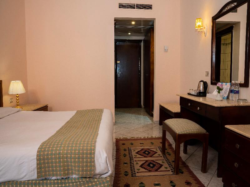 Dexon Roma Hotel & Aqua Park image
