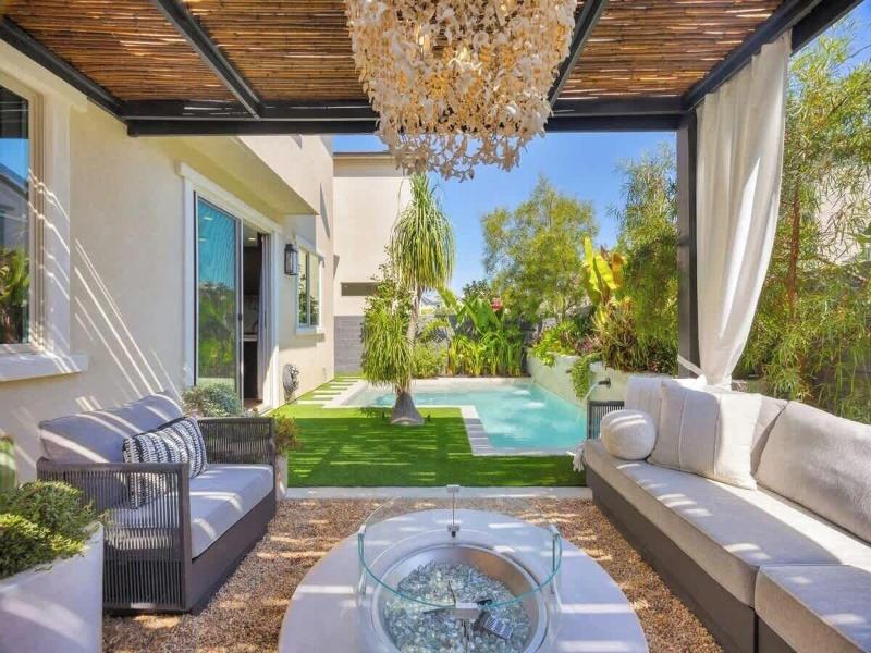 @marbella Lane - Stylish Dream Home In Rmv W/ Pool image