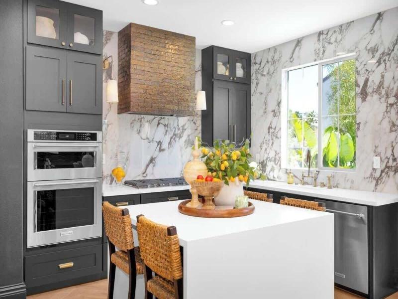 @marbella Lane - Stylish Dream Home In Rmv W/ Pool image