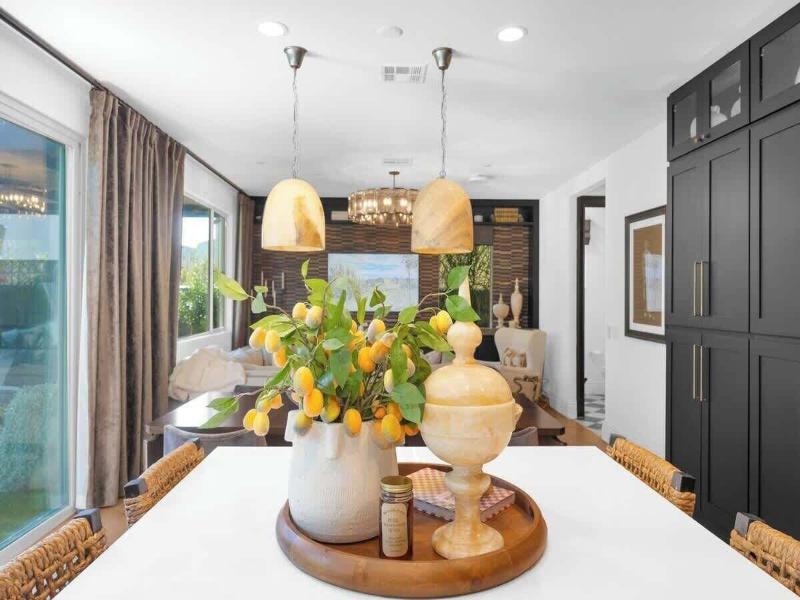 @marbella Lane - Stylish Dream Home In Rmv W/ Pool image
